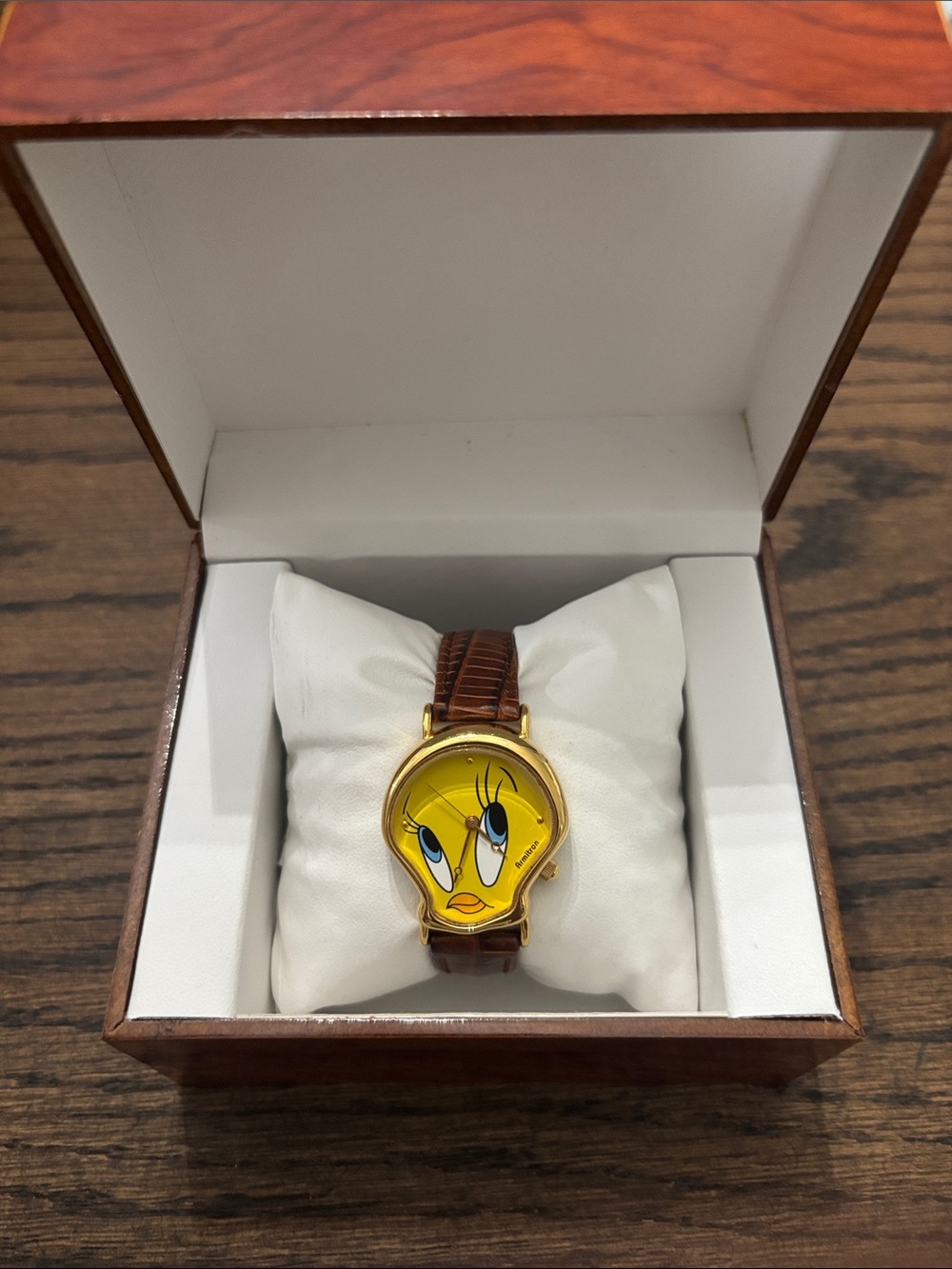 RARE Vintage Working 1997 Armitron Looney Tunes Tweety Bird Watch